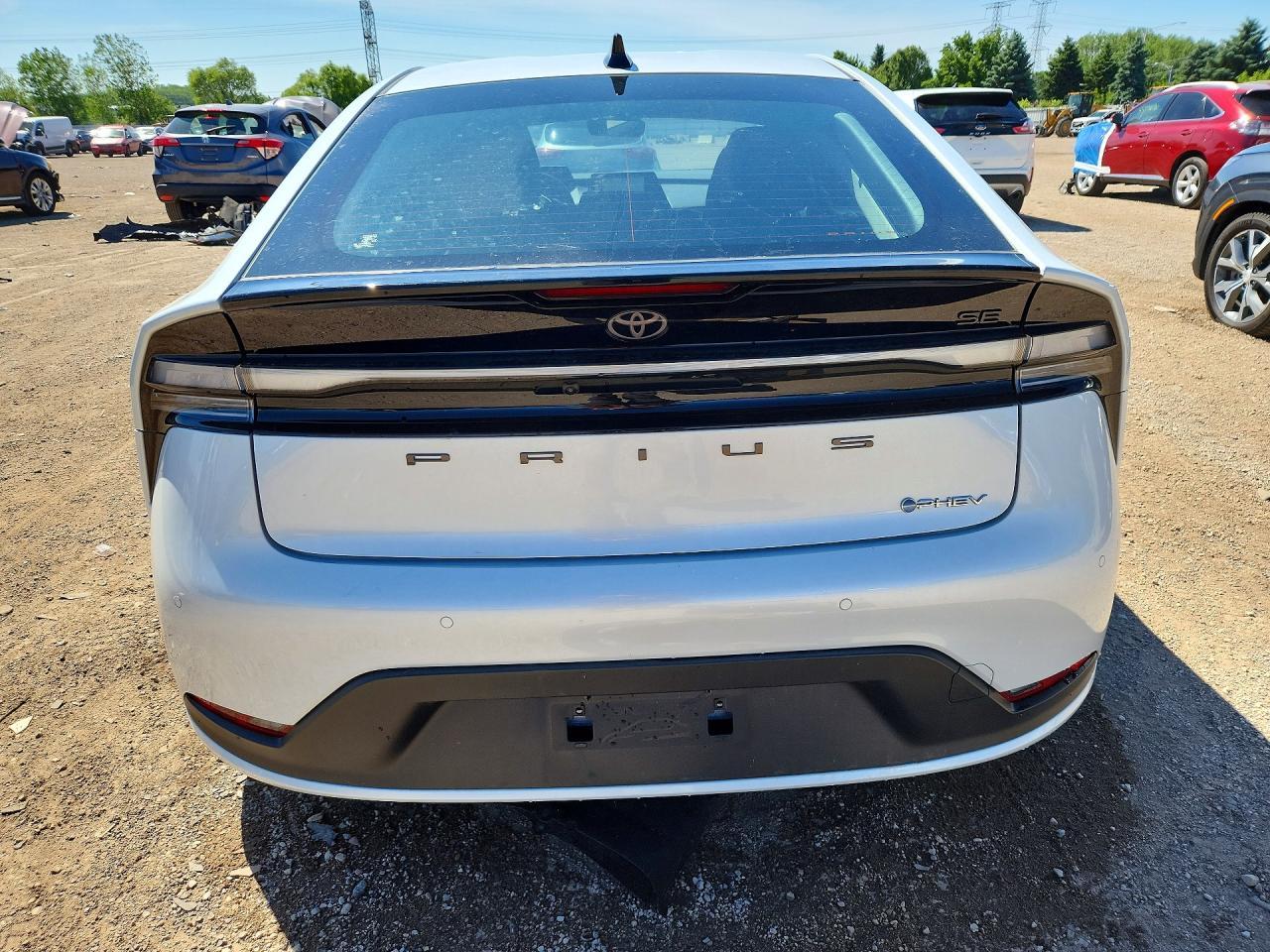 2026 TOYOTA PRIUS — фото 6