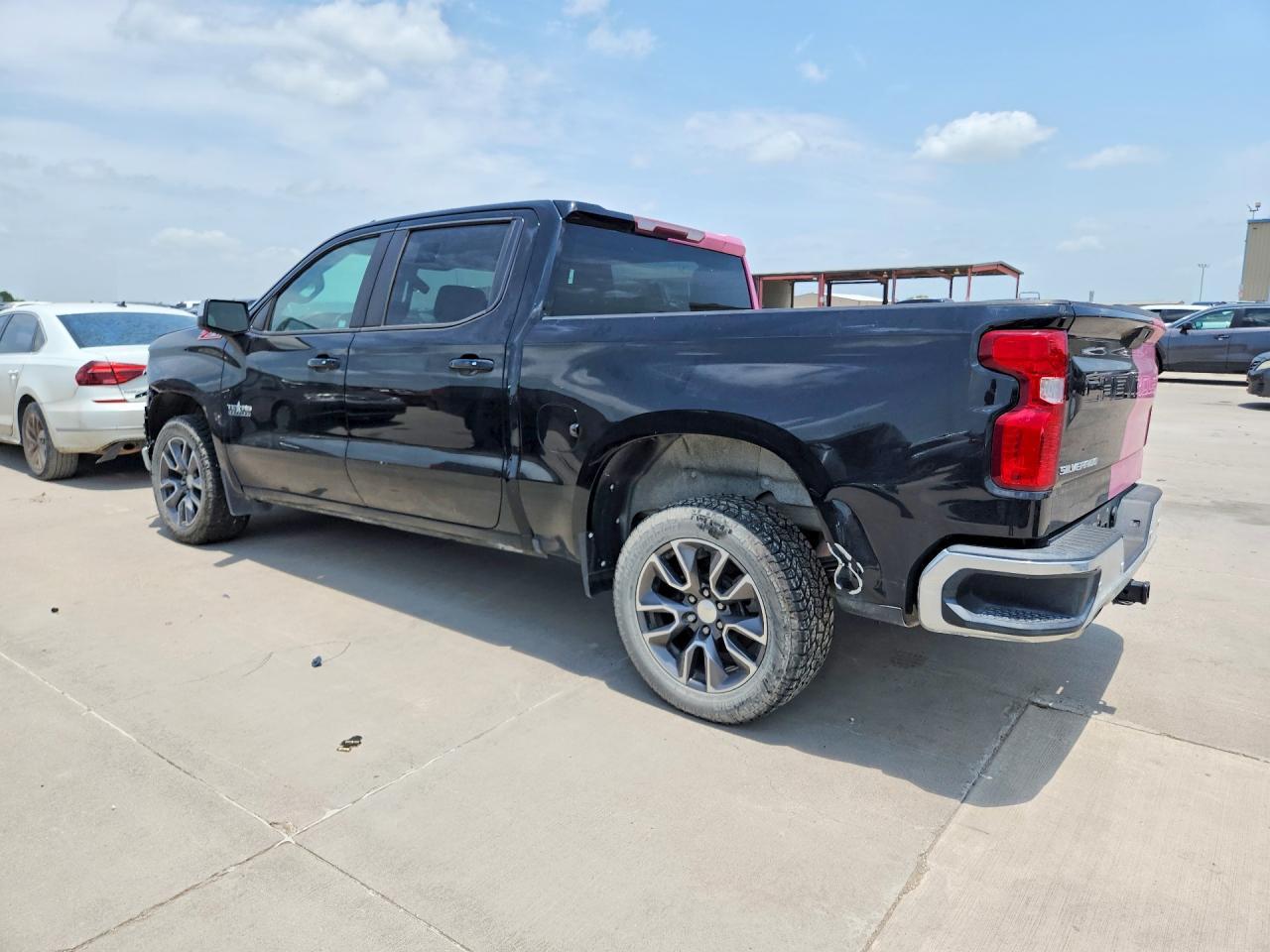 2019 CHEVROLET SILVERADO 1500 — фото 2