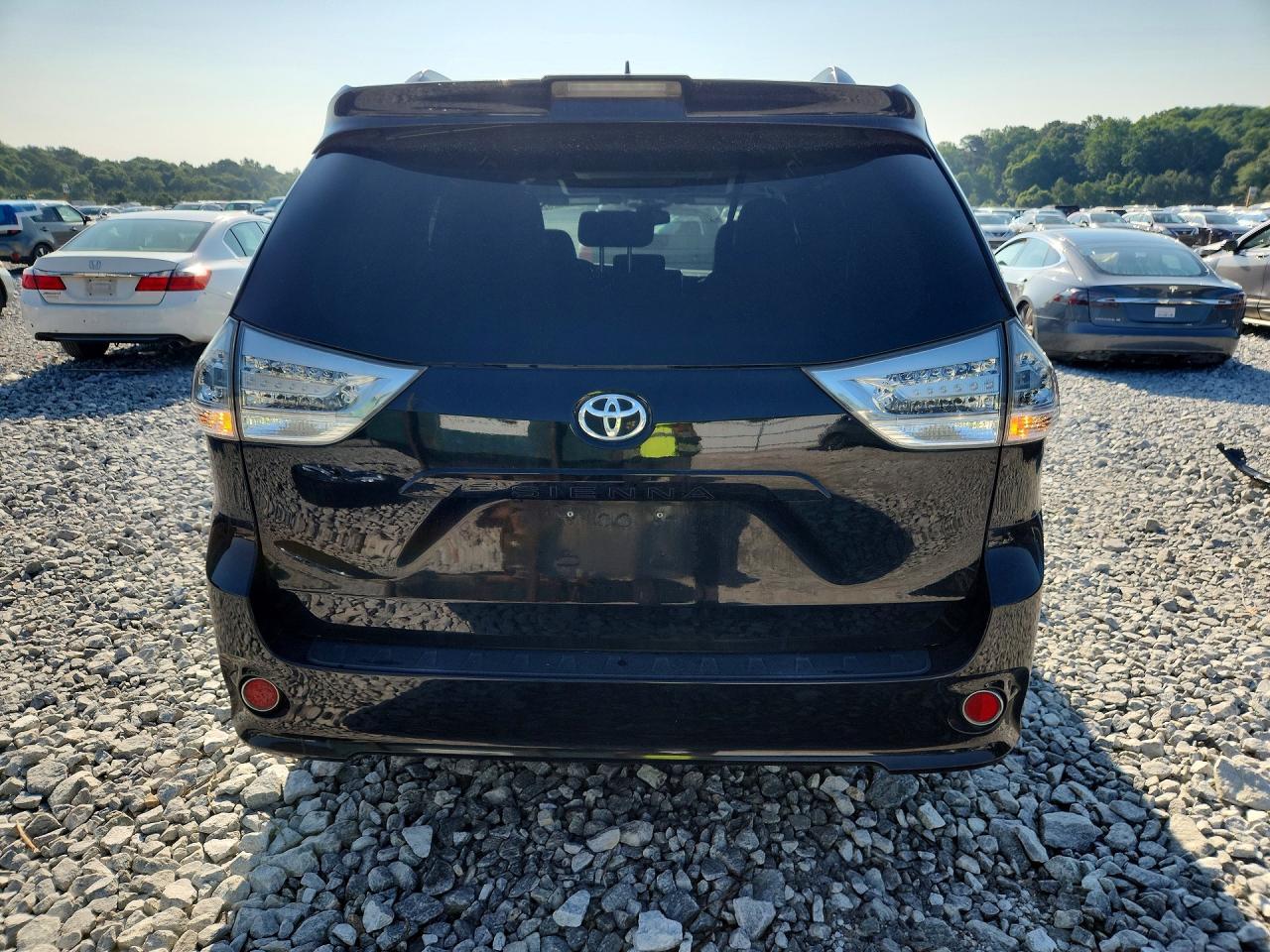 2018 TOYOTA SIENNA — фото 6