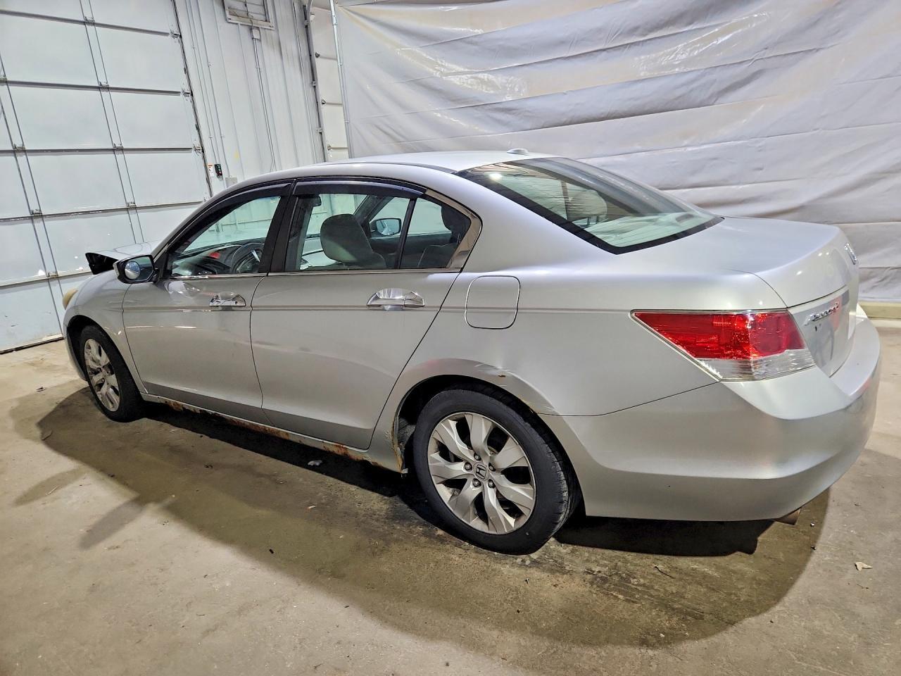 2010 HONDA ACCORD — фото 2