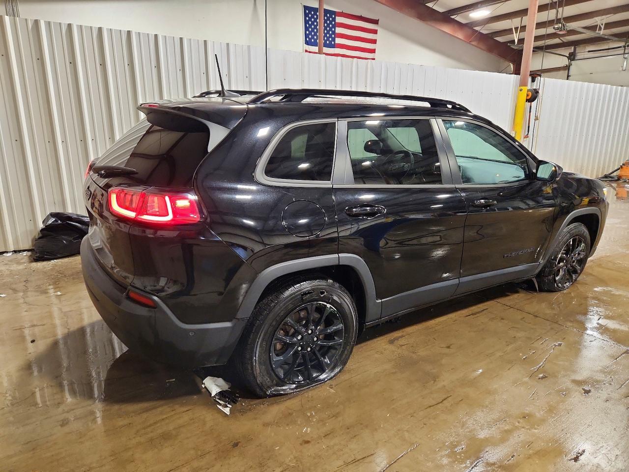 2023 JEEP CHEROKEE — фото 3