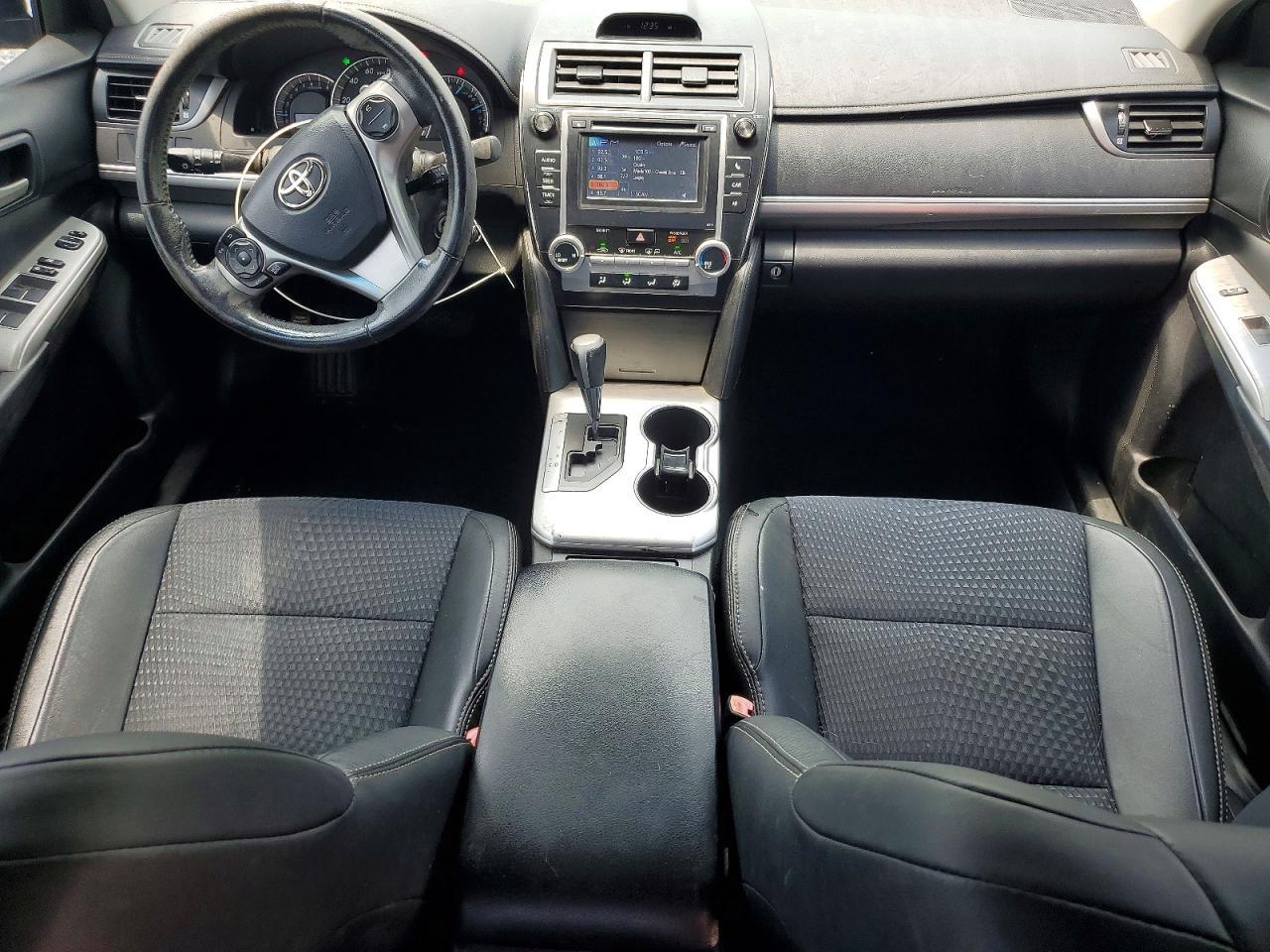 2012 TOYOTA CAMRY — фото 8