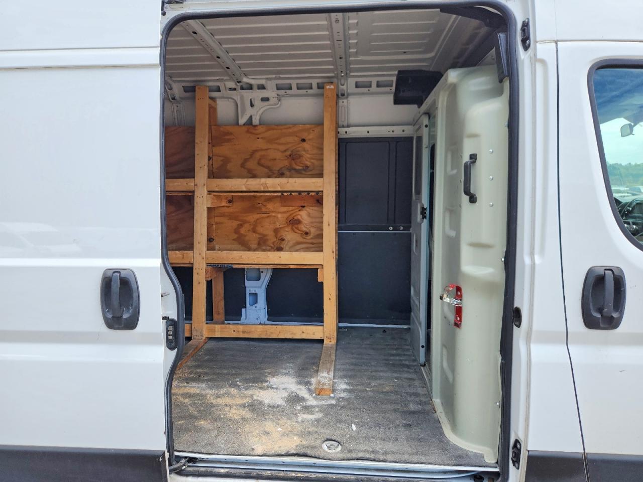 RAM PROMASTER 3500