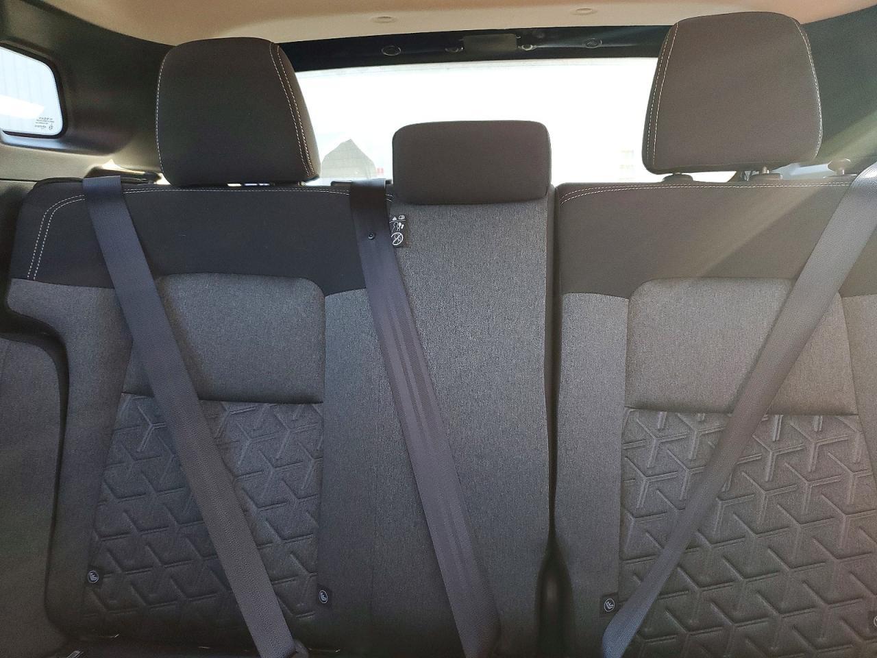 2025 NISSAN KICKS — фото 10