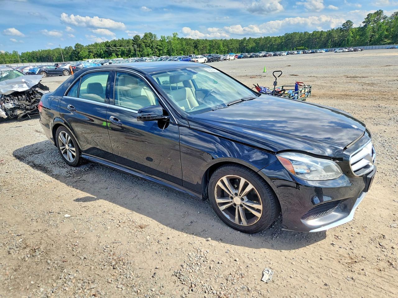 2014 MERCEDES-BENZ E-CLASS — фото 4