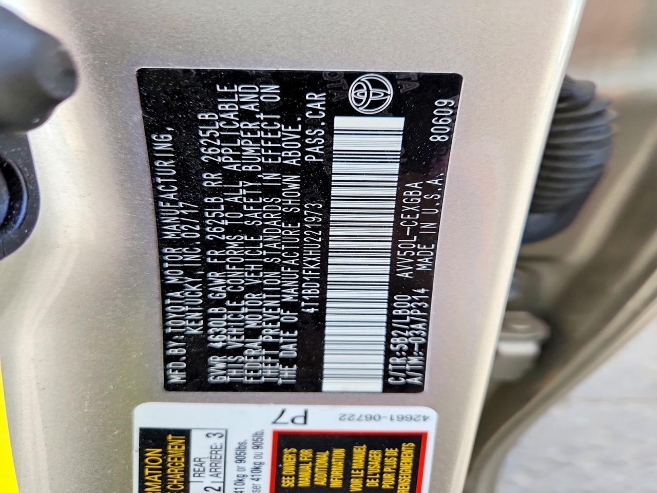 2017 TOYOTA CAMRY HYBRID — фото 12