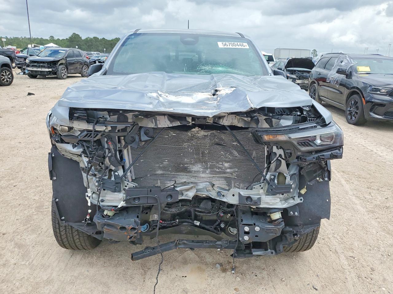 CHEVROLET COLORADO