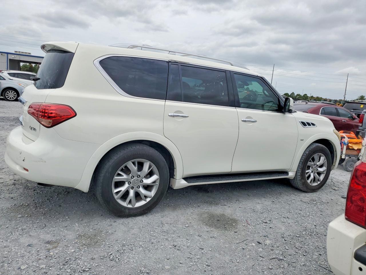 INFINITI QX80