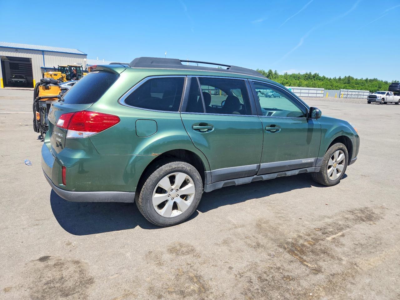 SUBARU OUTBACK