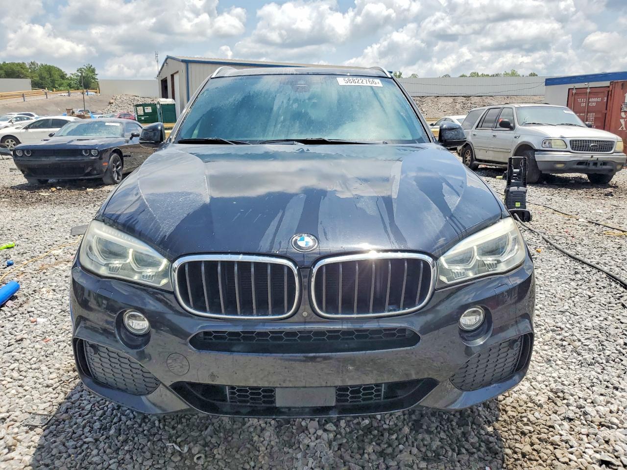 2017 BMW X5 — фото 5