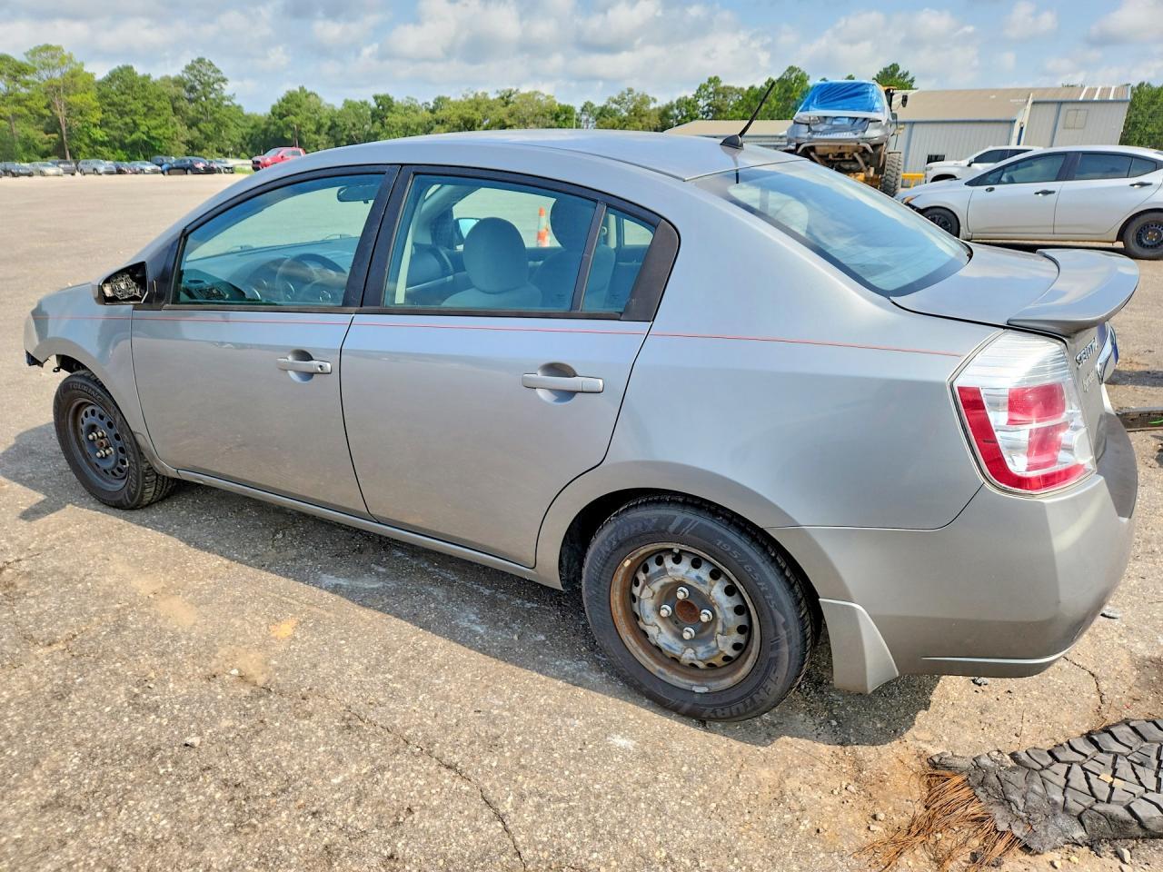 2011 NISSAN SENTRA — фото 2