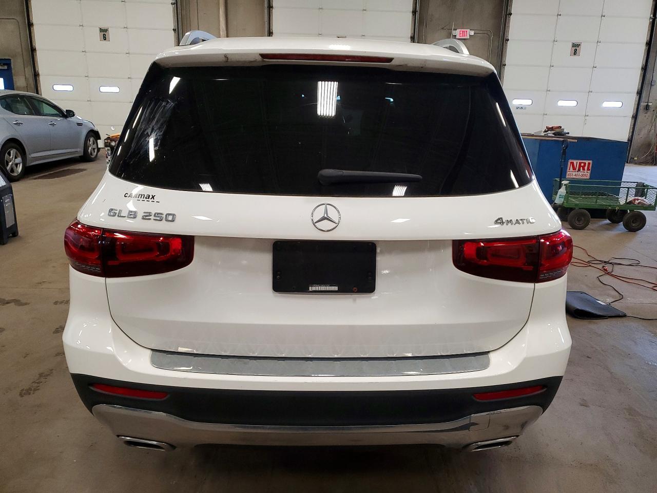 2020 MERCEDES-BENZ GLB-CLASS — фото 6