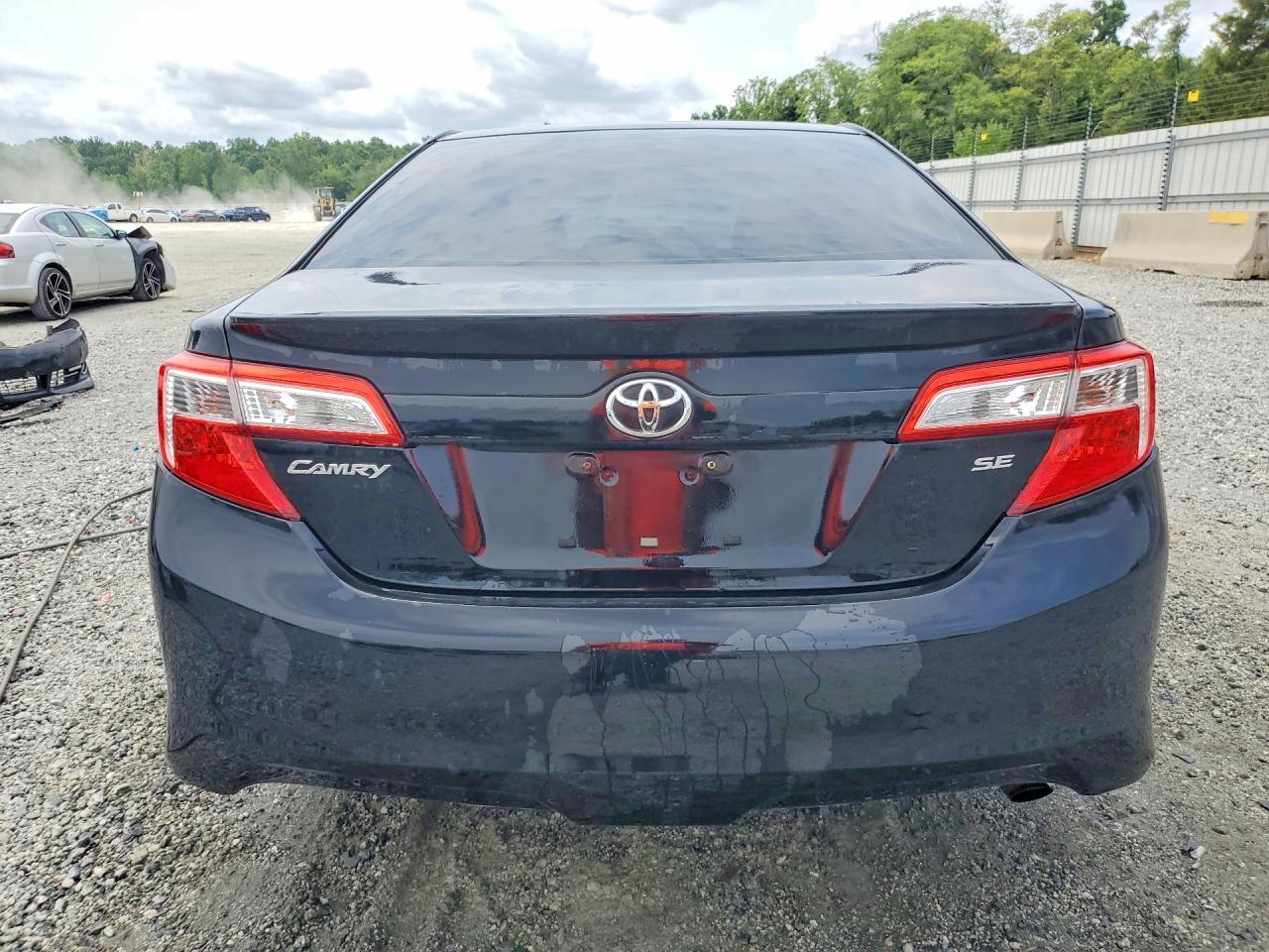 2012 TOYOTA CAMRY — фото 6