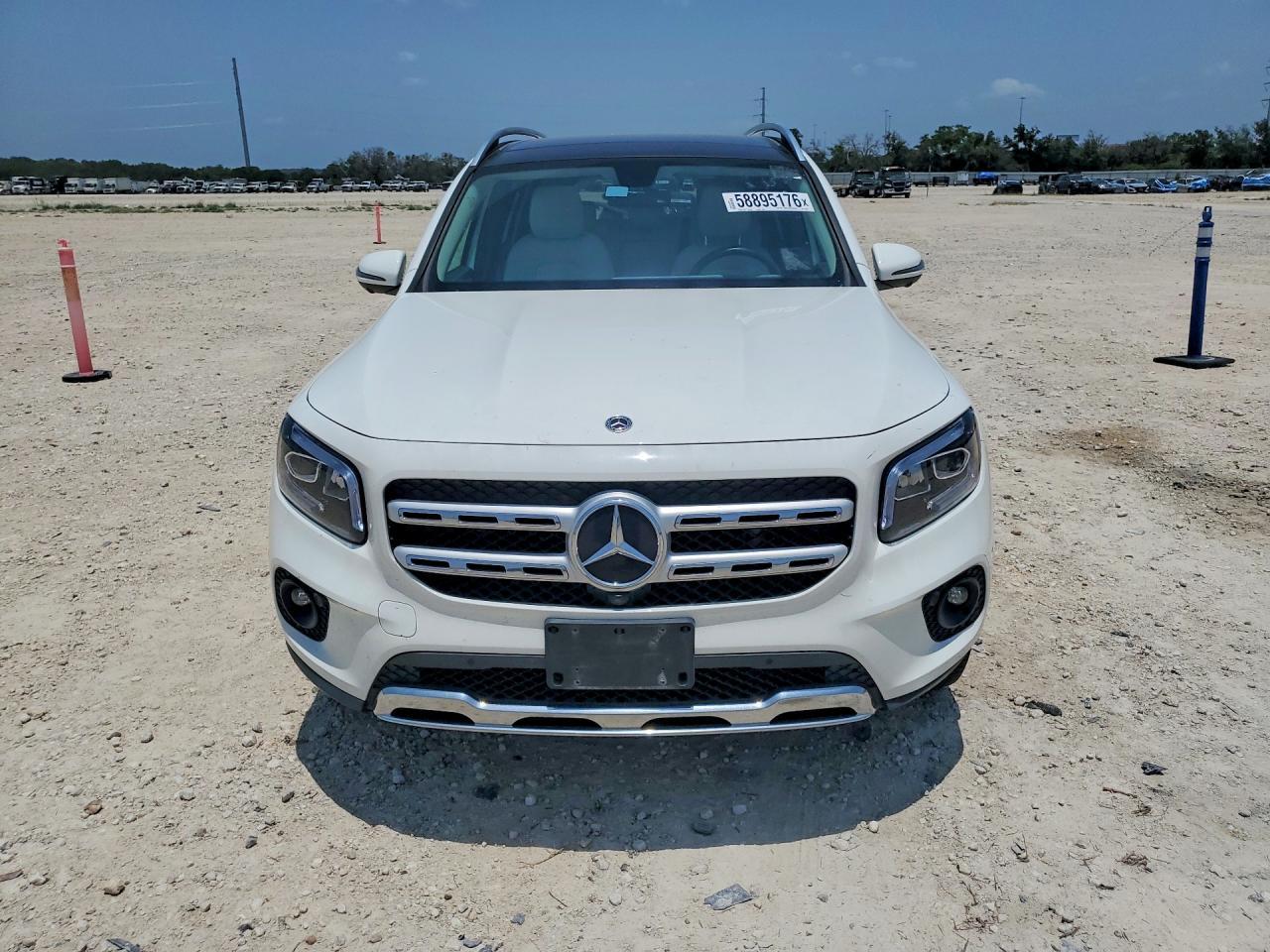 2021 MERCEDES-BENZ GLB-CLASS — фото 5