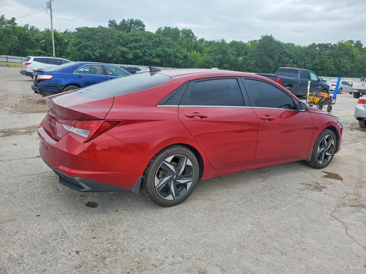 2023 HYUNDAI ELANTRA HYBRID — фото 3