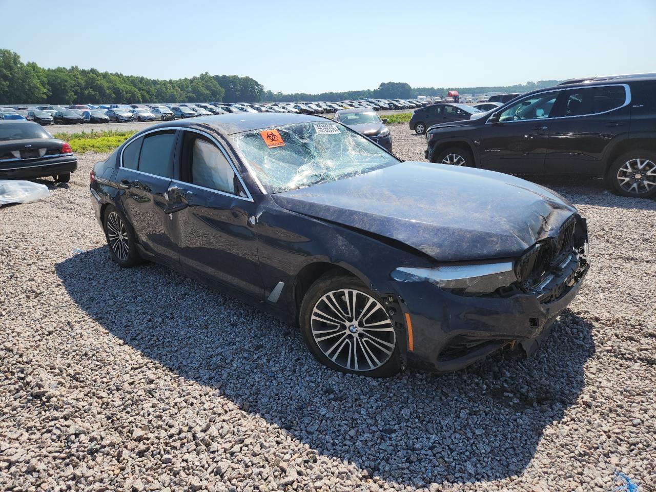 2018 BMW 5 SERIES — фото 4