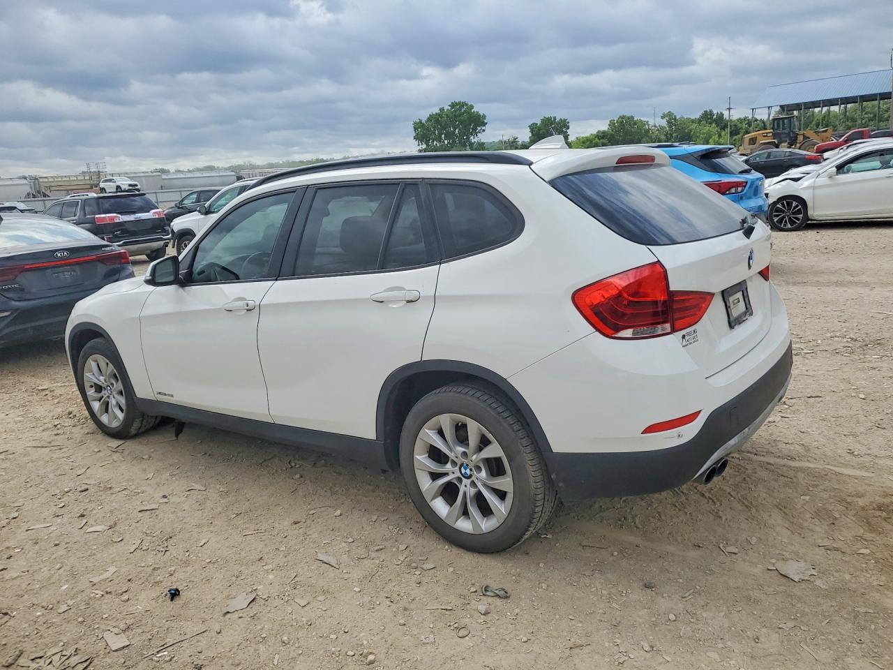 2014 BMW X1 — фото 2