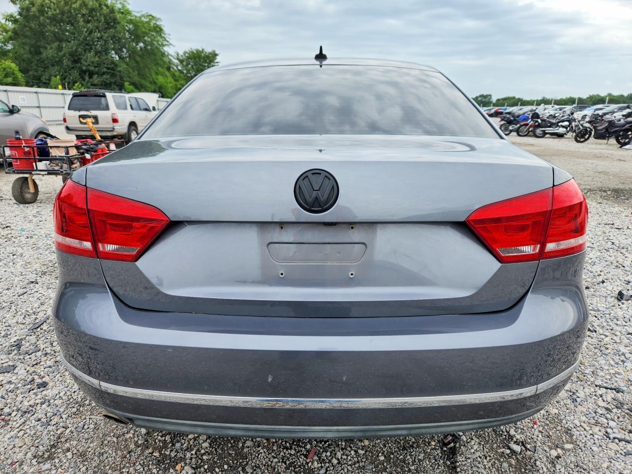 2015 VOLKSWAGEN PASSAT — фото 6