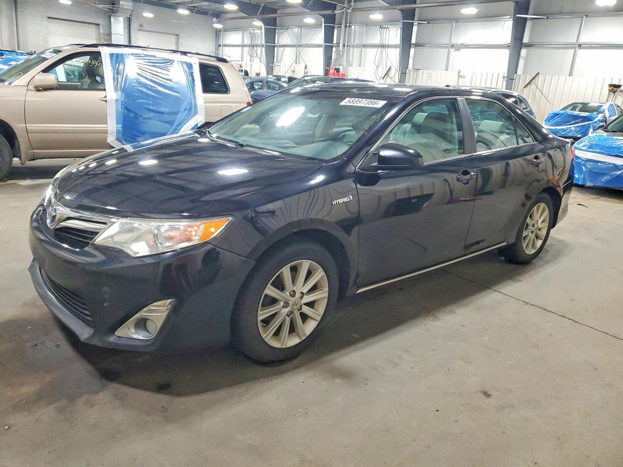 2013 TOYOTA CAMRY HYBRID — фото 1
