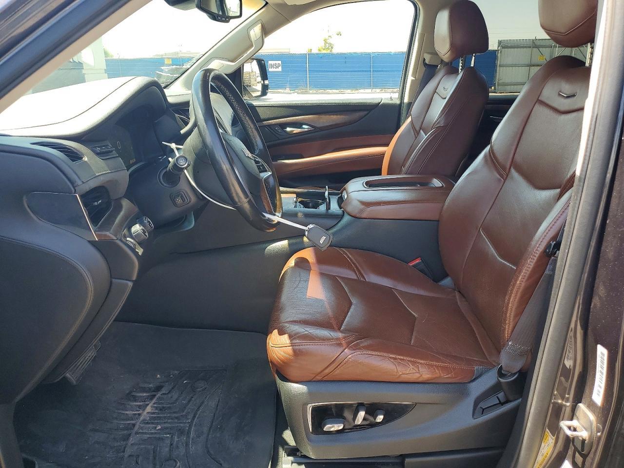 CADILLAC ESCALADE