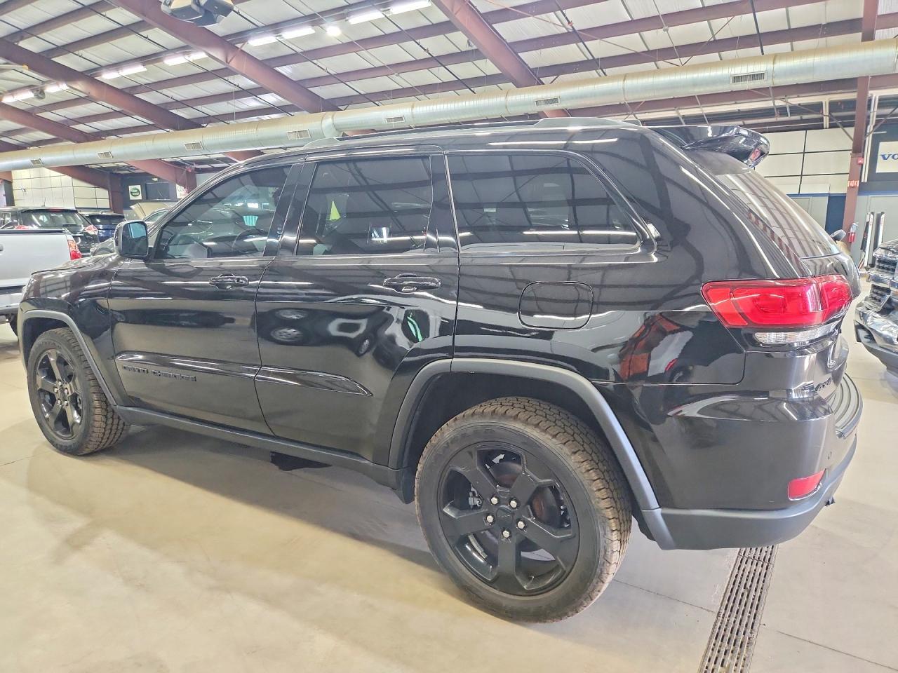 2019 JEEP GRAND CHEROKEE — фото 2