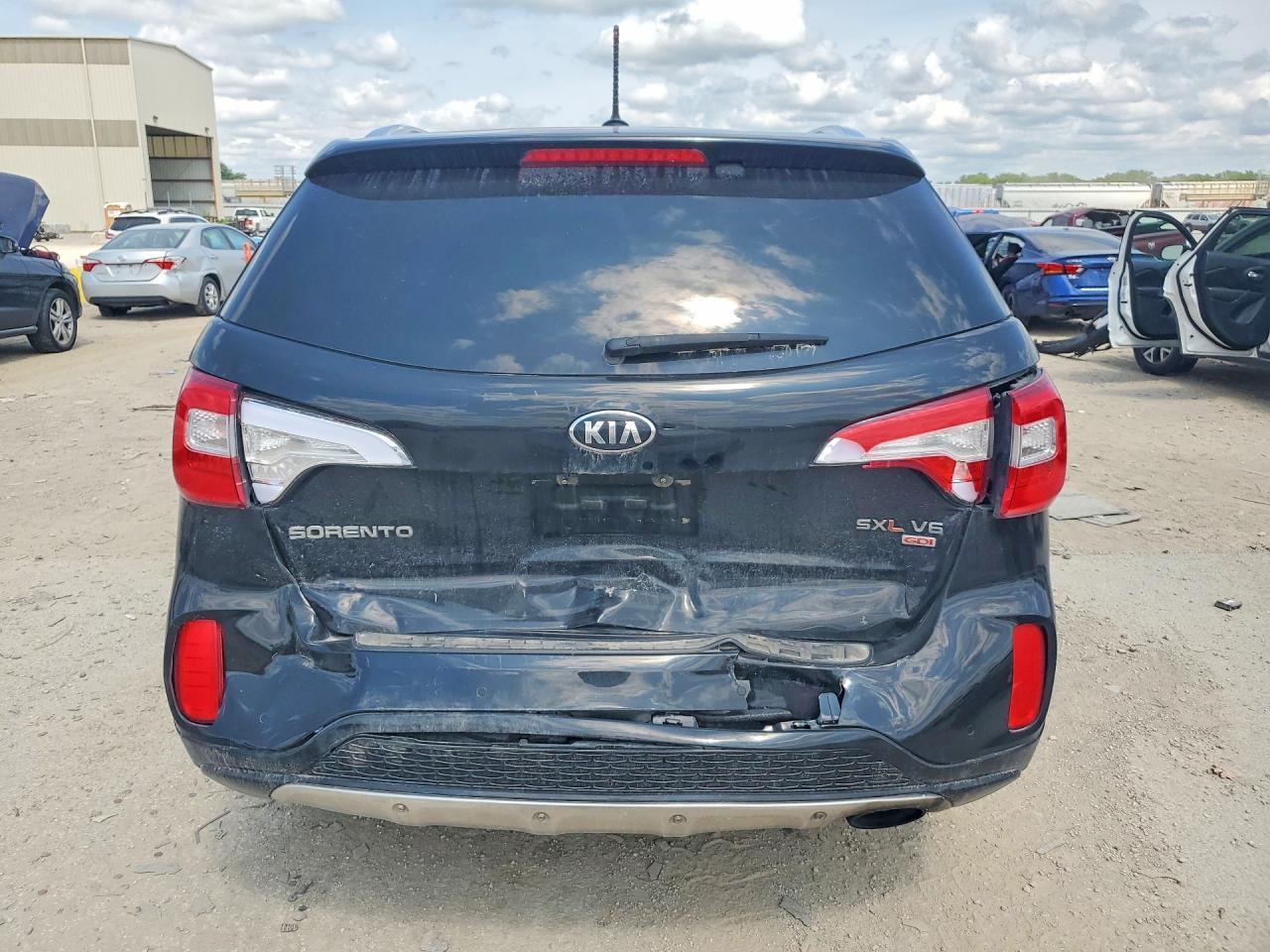 2014 KIA SORENTO — фото 6