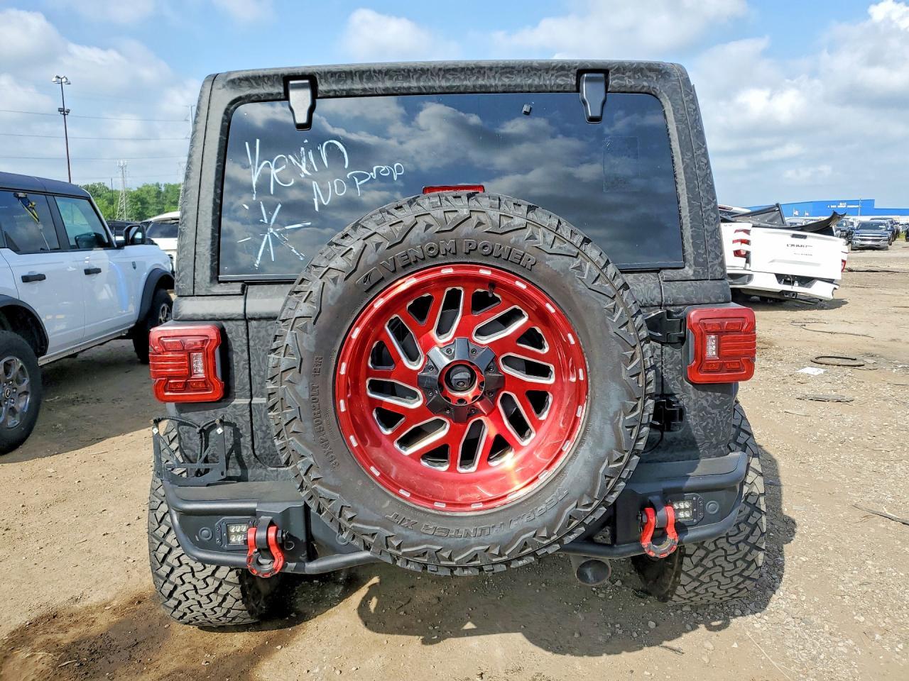 2021 JEEP WRANGLER — фото 6