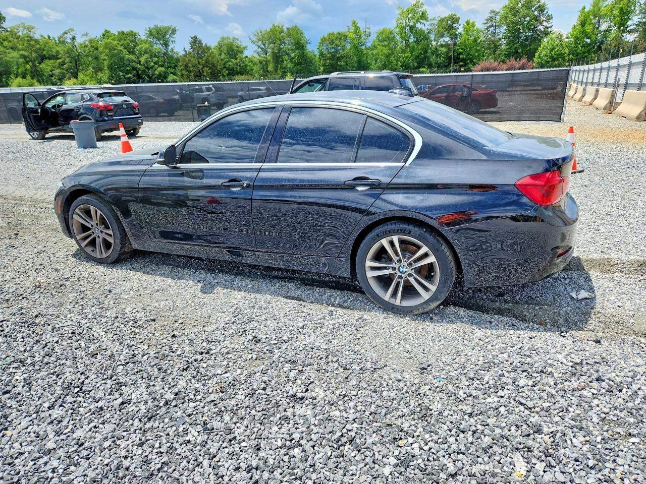 2017 BMW 3 SERIES — фото 2