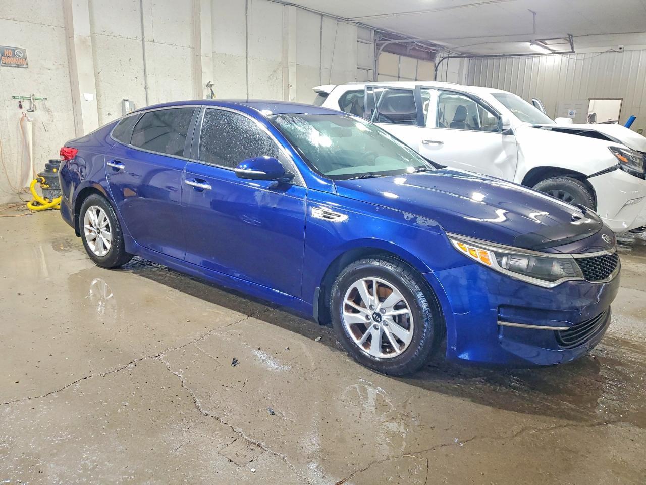 2016 KIA OPTIMA — фото 4