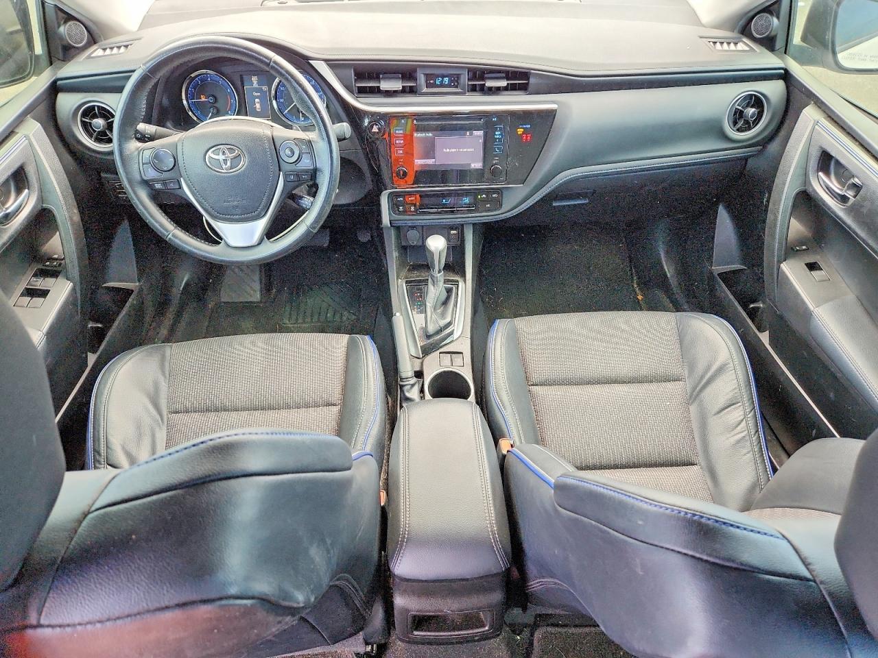 2019 TOYOTA COROLLA — фото 8