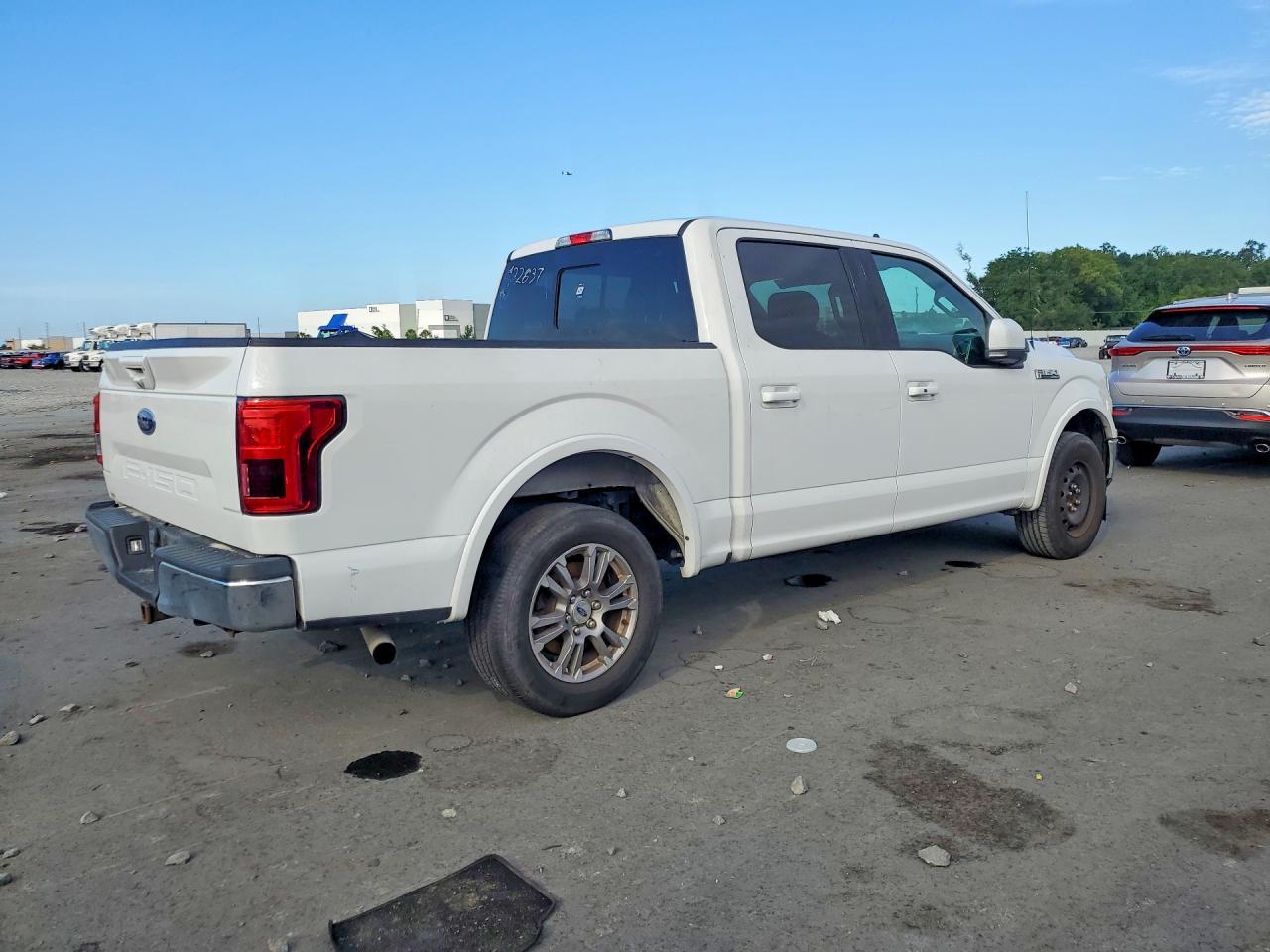 2020 FORD F-150 — фото 3