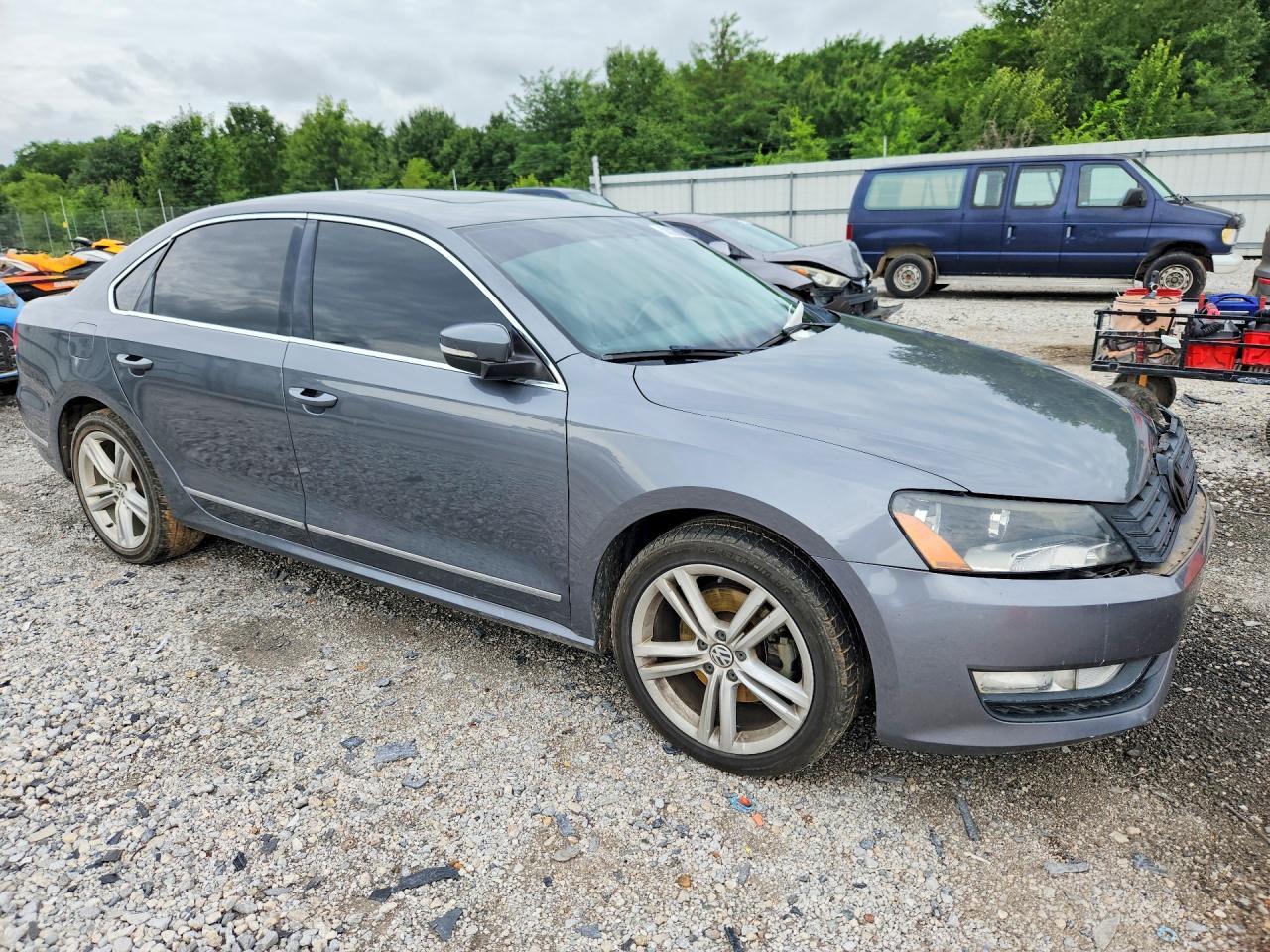 2015 VOLKSWAGEN PASSAT — фото 4