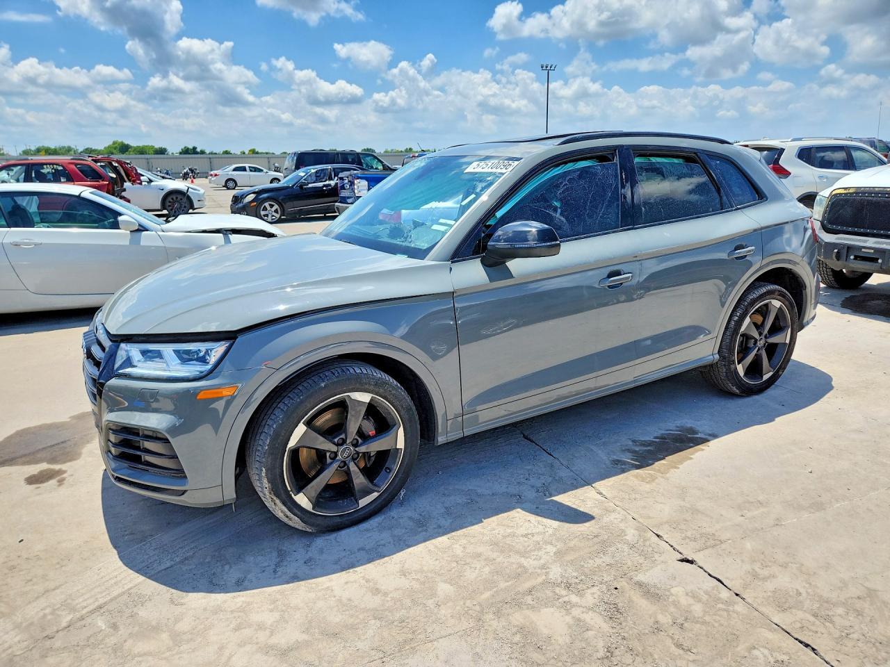 2019 AUDI SQ5 — фото 1