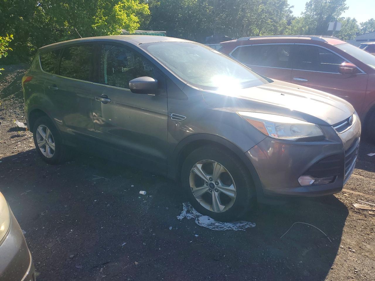 FORD ESCAPE