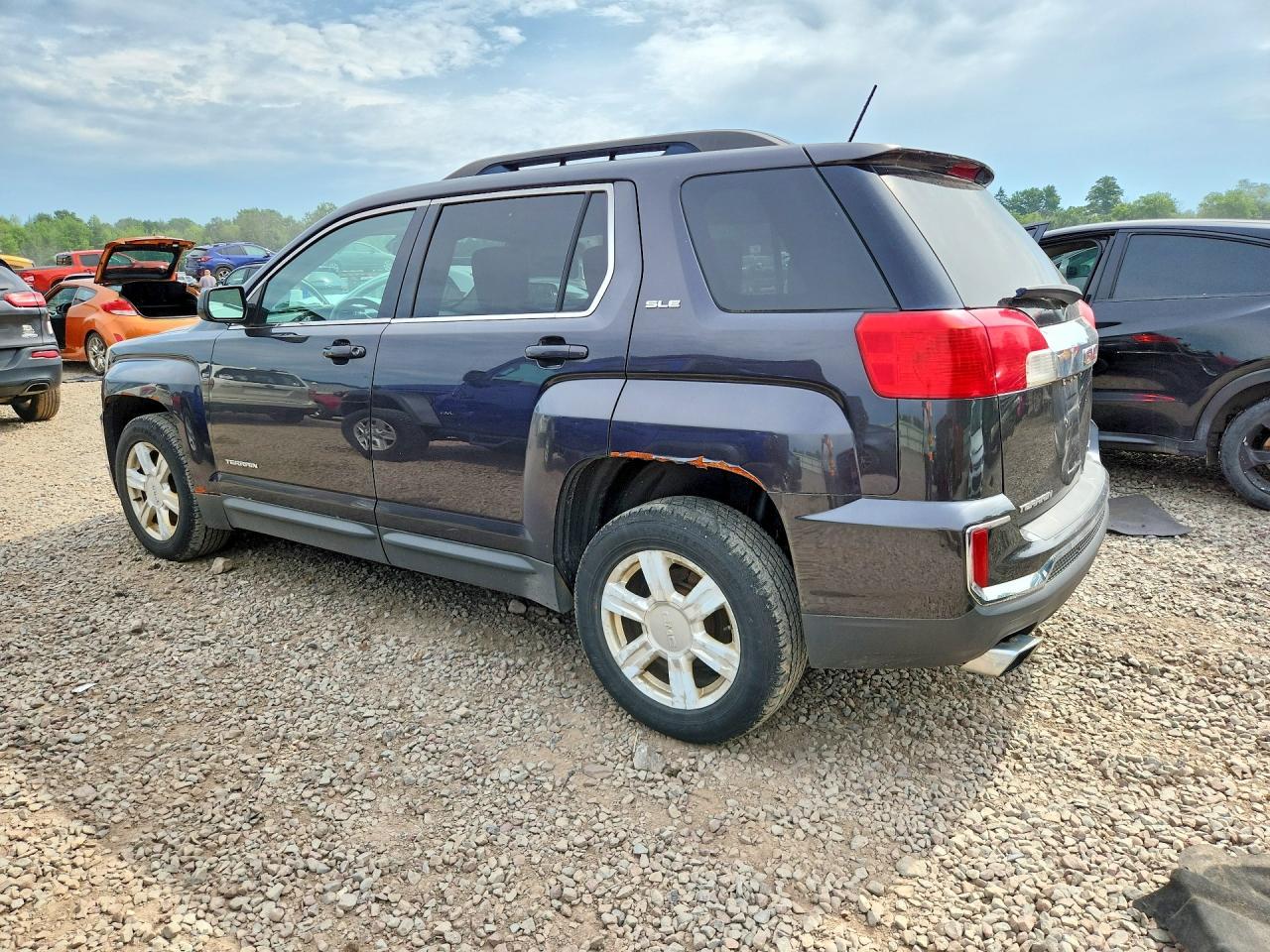 2016 GMC TERRAIN — фото 2
