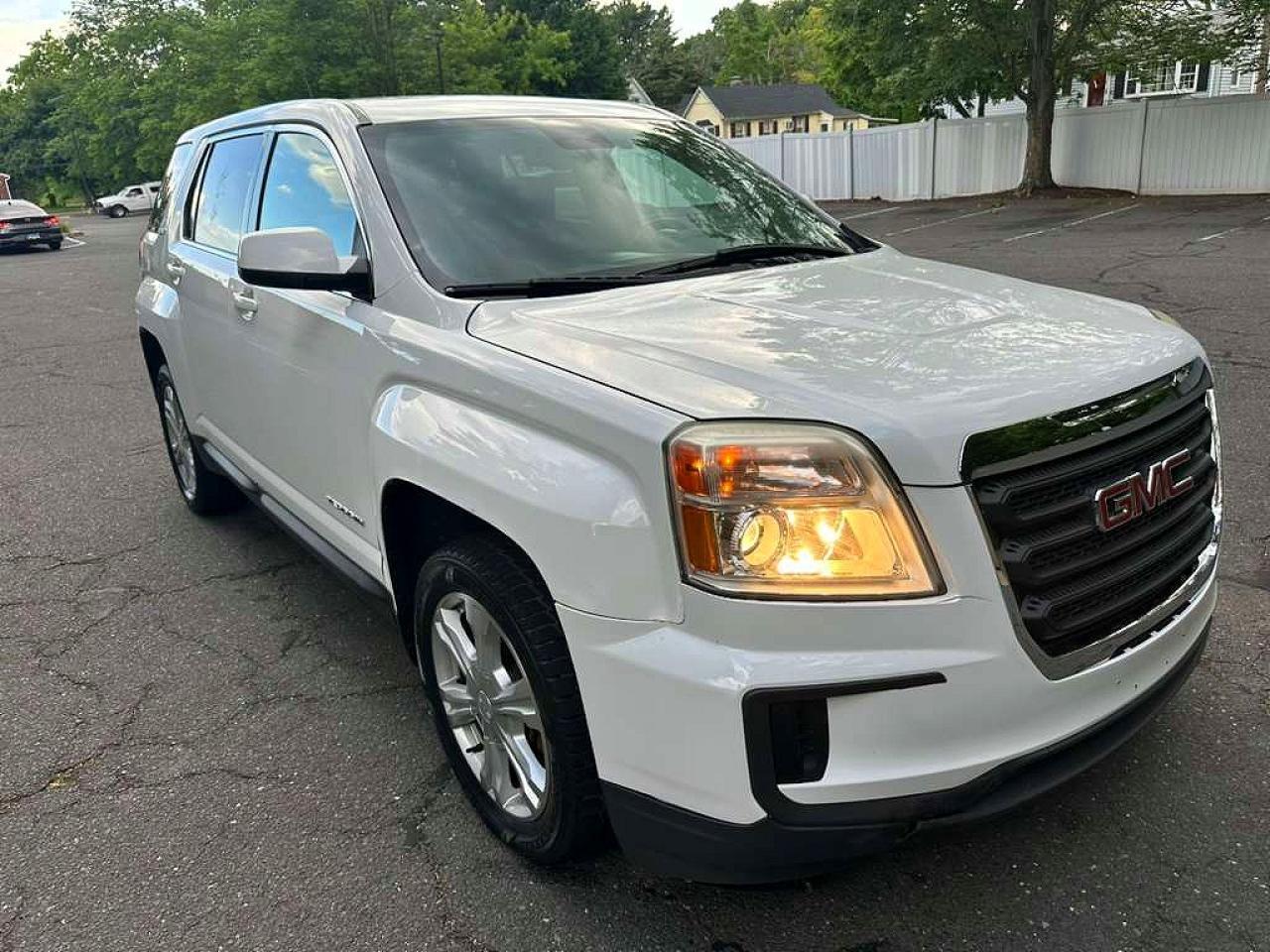 2017 GMC TERRAIN — фото 4