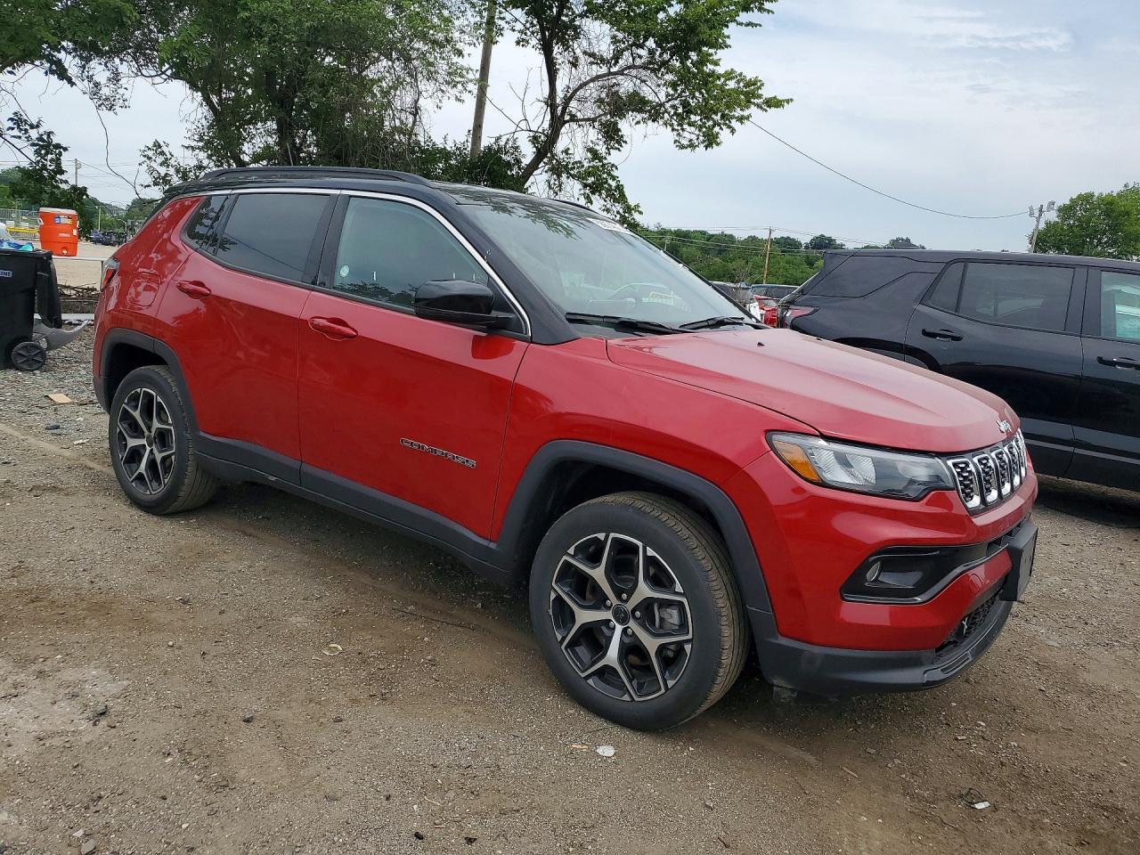 2025 JEEP COMPASS — фото 4