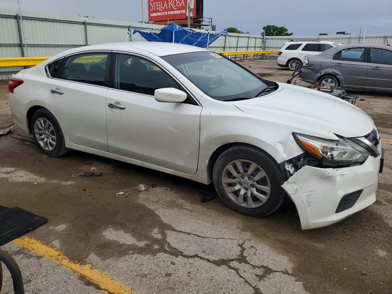 2016 NISSAN ALTIMA — фото 4