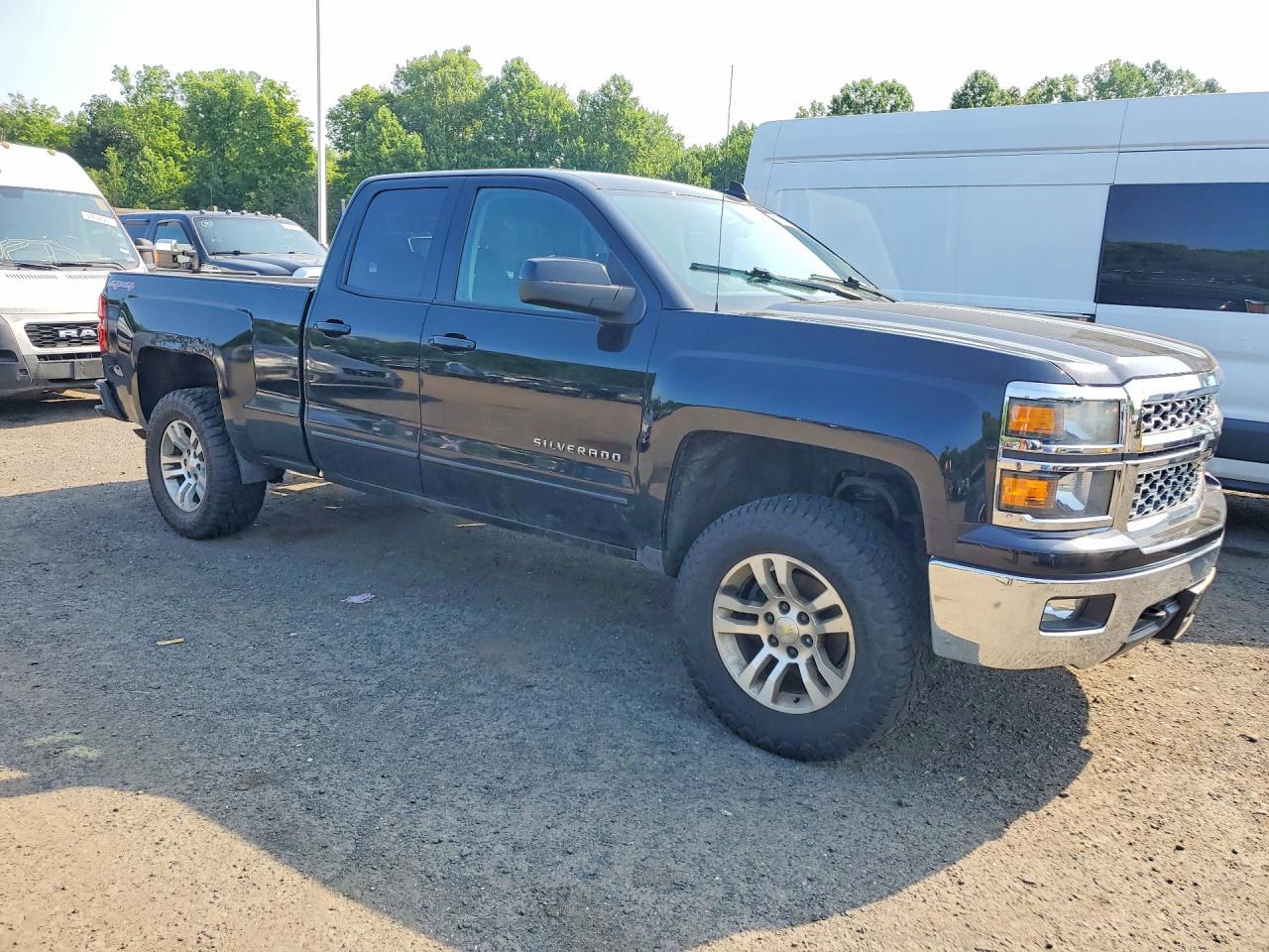 2015 CHEVROLET SILVERADO 1500 — фото 4