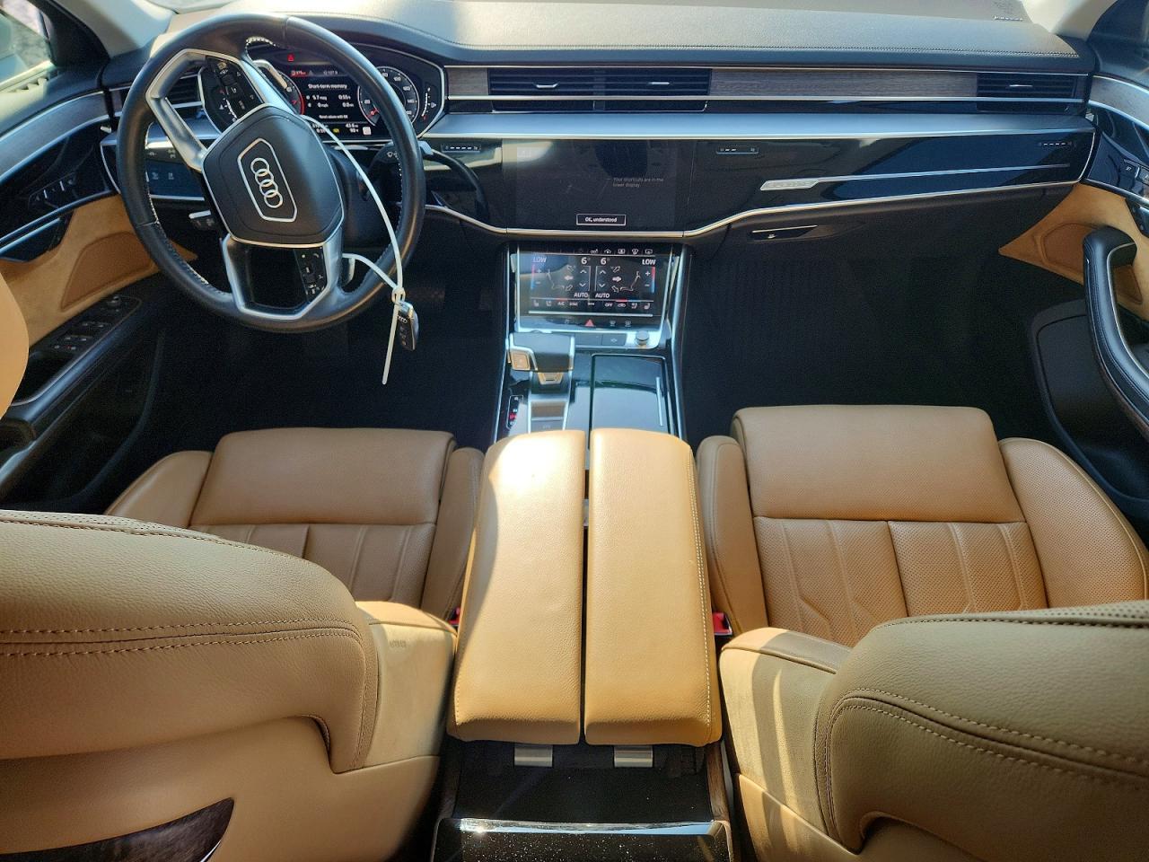 2020 AUDI A8 — фото 8