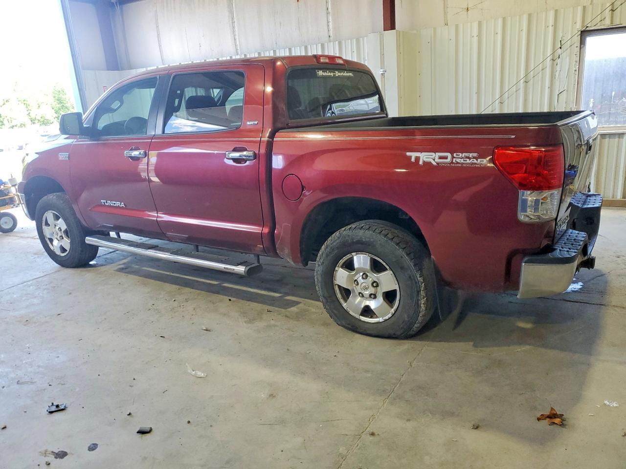 2010 TOYOTA TUNDRA — фото 2