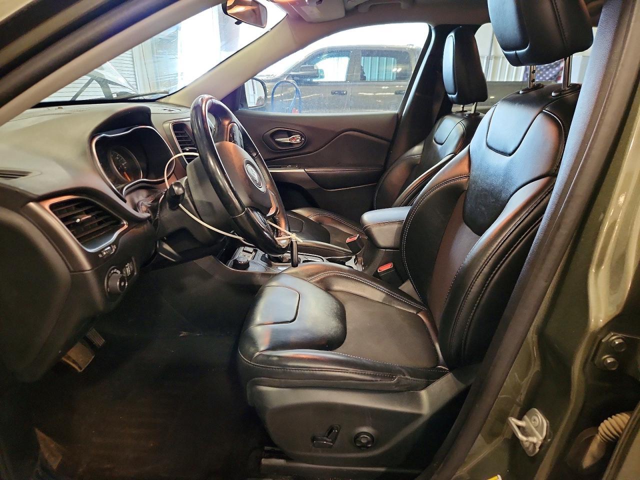 2019 JEEP CHEROKEE — фото 7