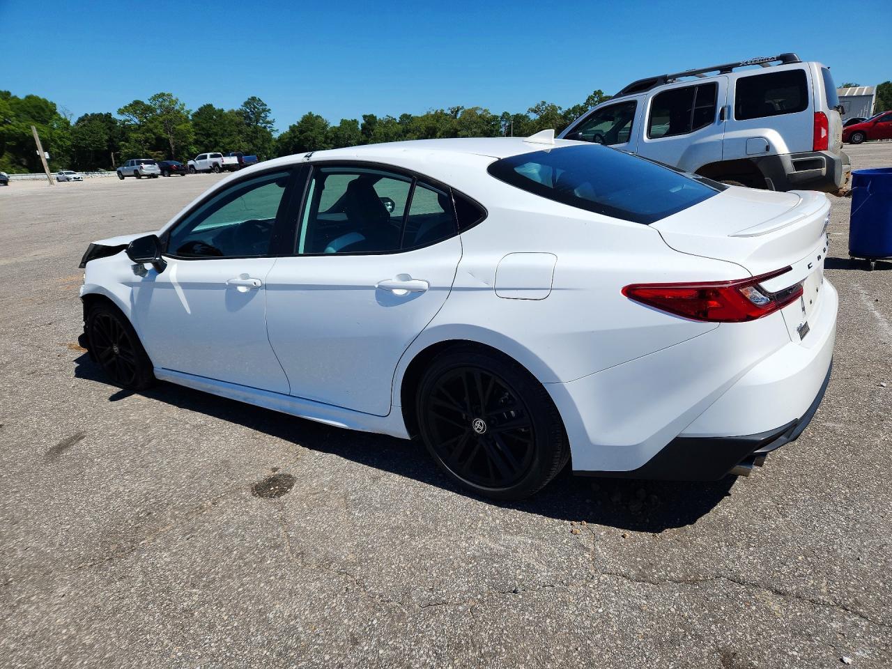 2025 TOYOTA CAMRY HYBRID — фото 2
