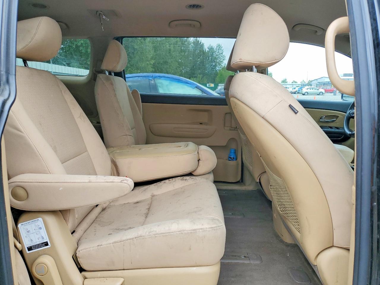 2017 KIA SEDONA — фото 11