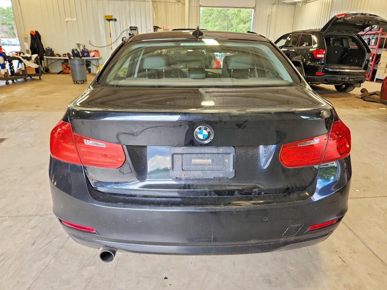 2015 BMW 3 SERIES — фото 6