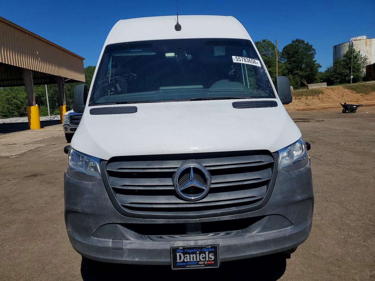 MERCEDES-BENZ SPRINTER