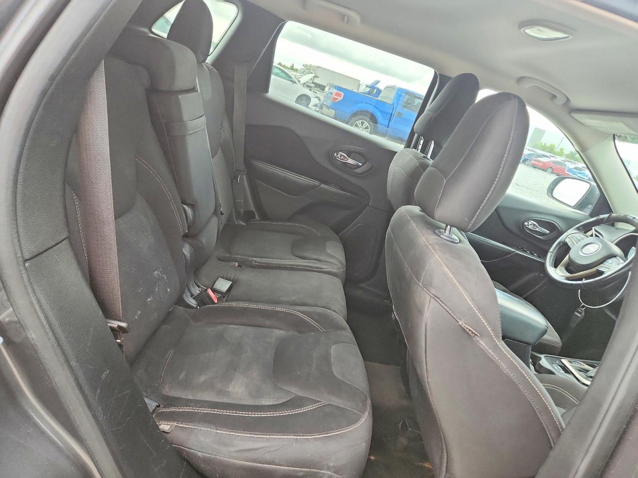2015 JEEP GRAND CHEROKEE — фото 11