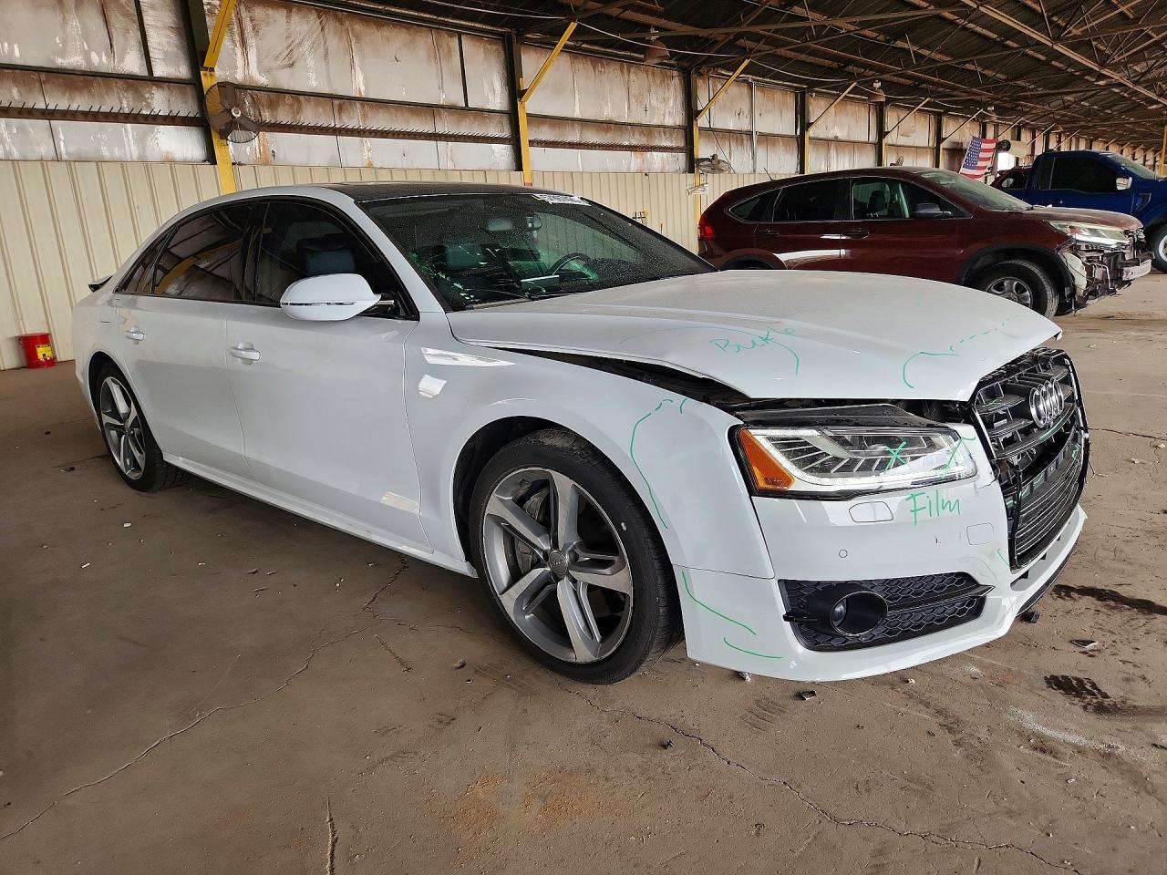 2018 AUDI A8 — фото 4