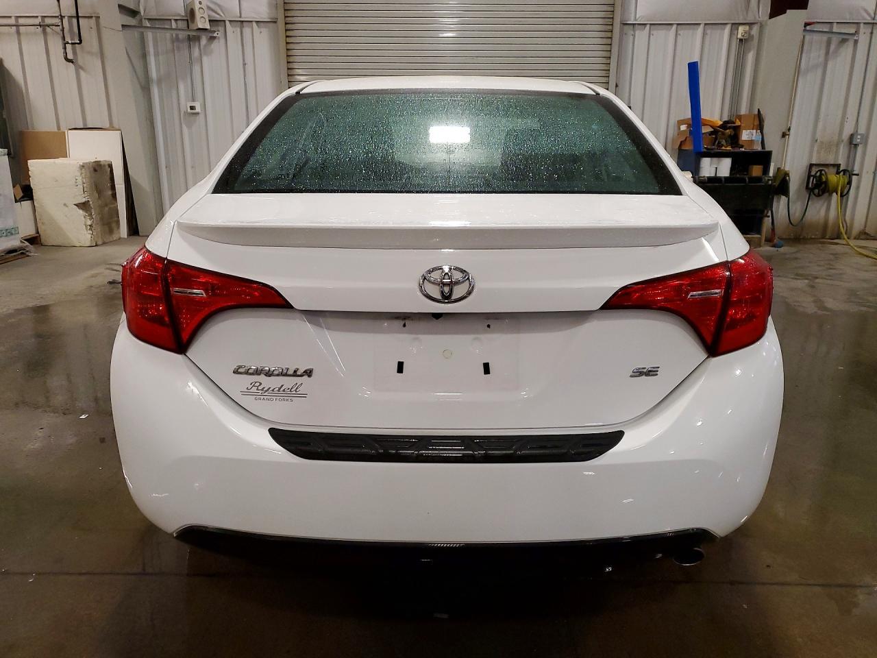 2017 TOYOTA COROLLA — фото 6