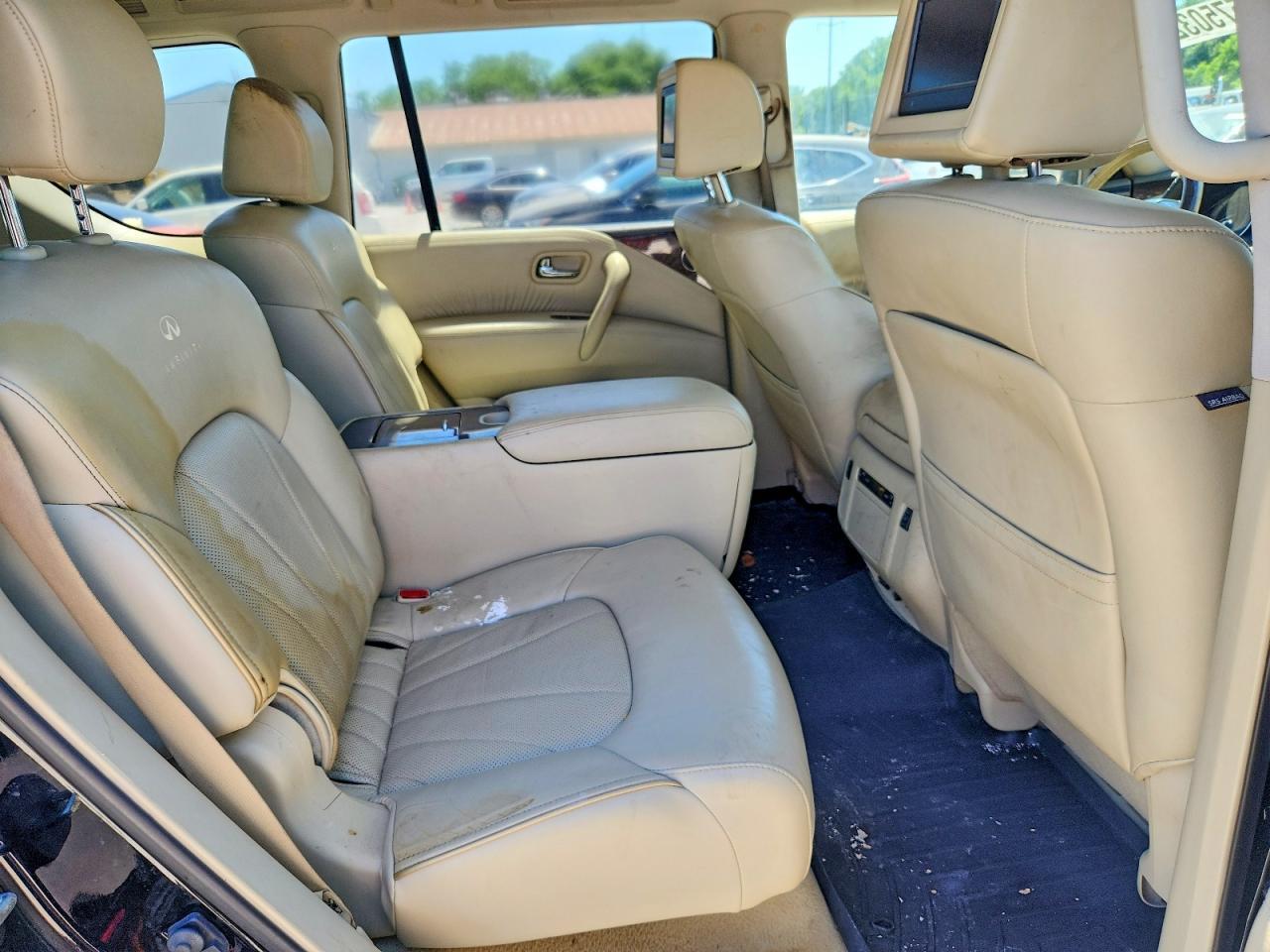 INFINITI QX80